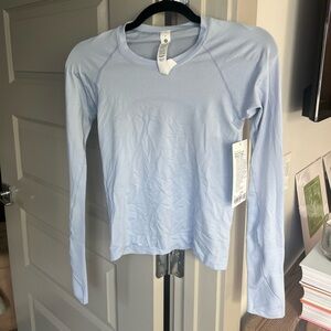 Lululemon light blue swiftly